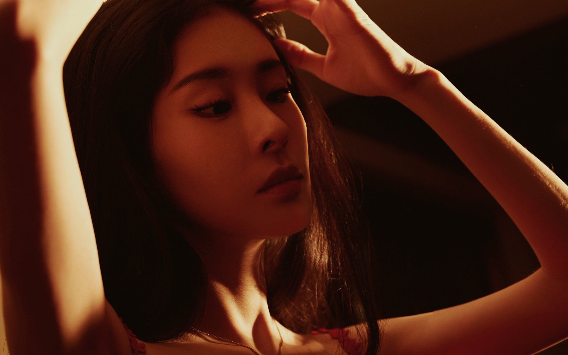 德甲球员在不同比赛阶段技术动作与心理压力指标关联分析，德甲踢球风格