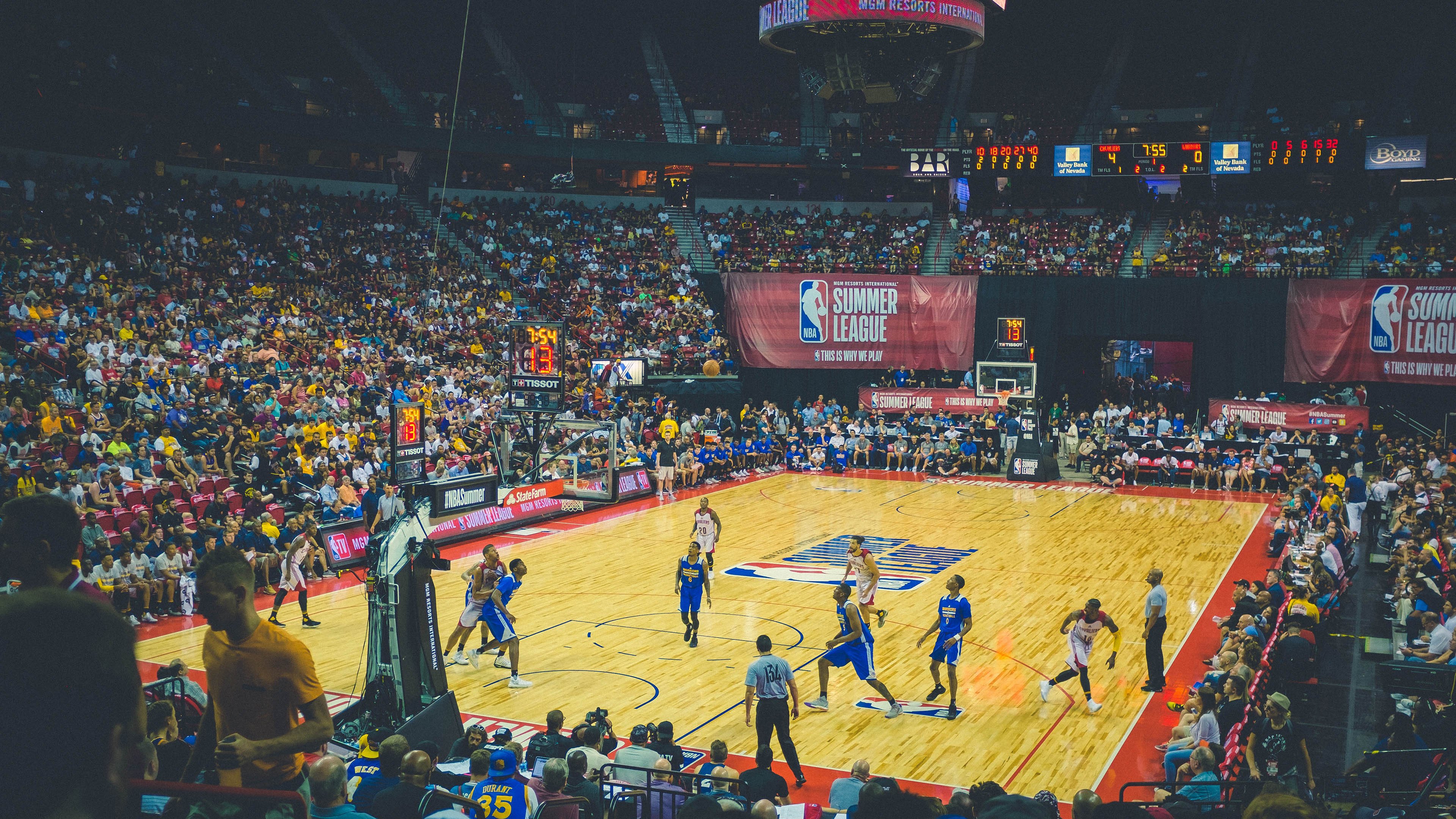 智能设备：让比赛更加公平、更具科技感、更精彩纷呈，智能设备吧