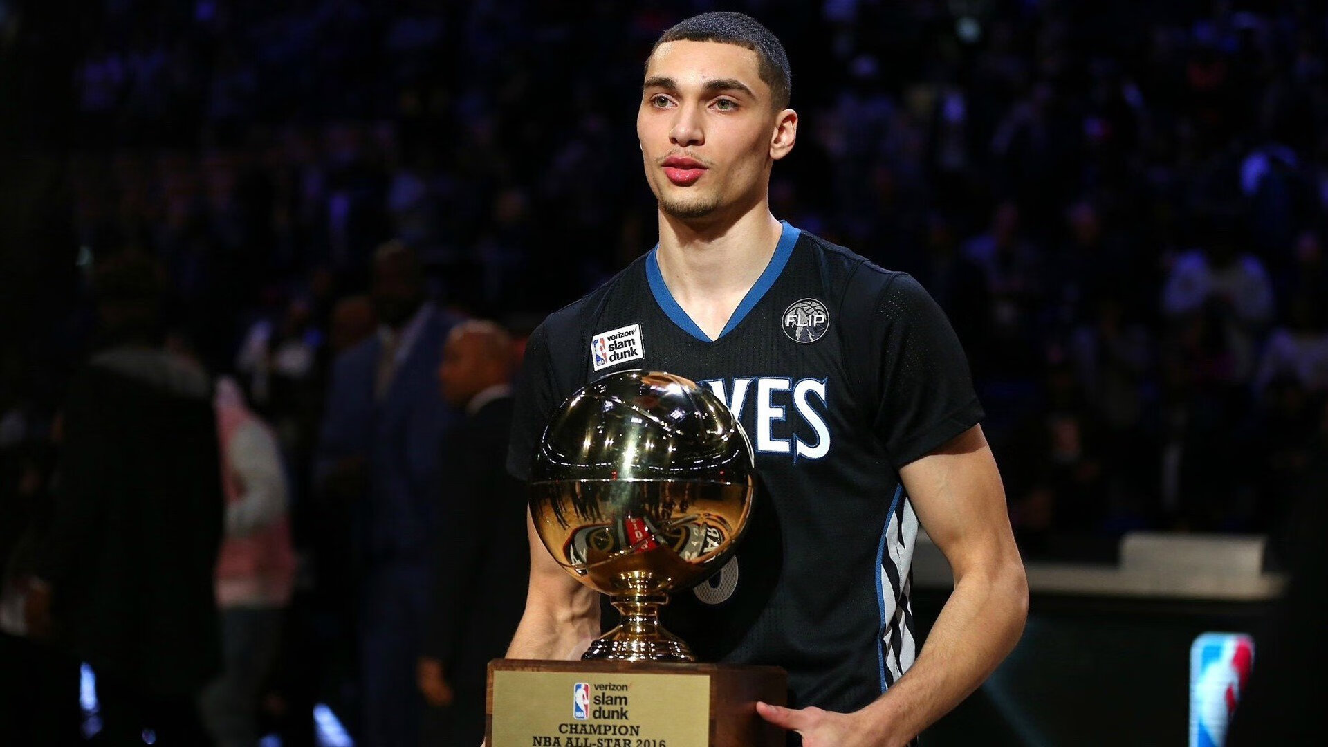 特色篮球文化融入少数民族地区，促进民族团结发展，篮球的民族性